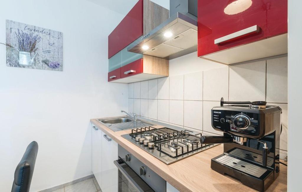 Holiday Home Lucija Sveti Filip i Jakov Bagian luar foto
