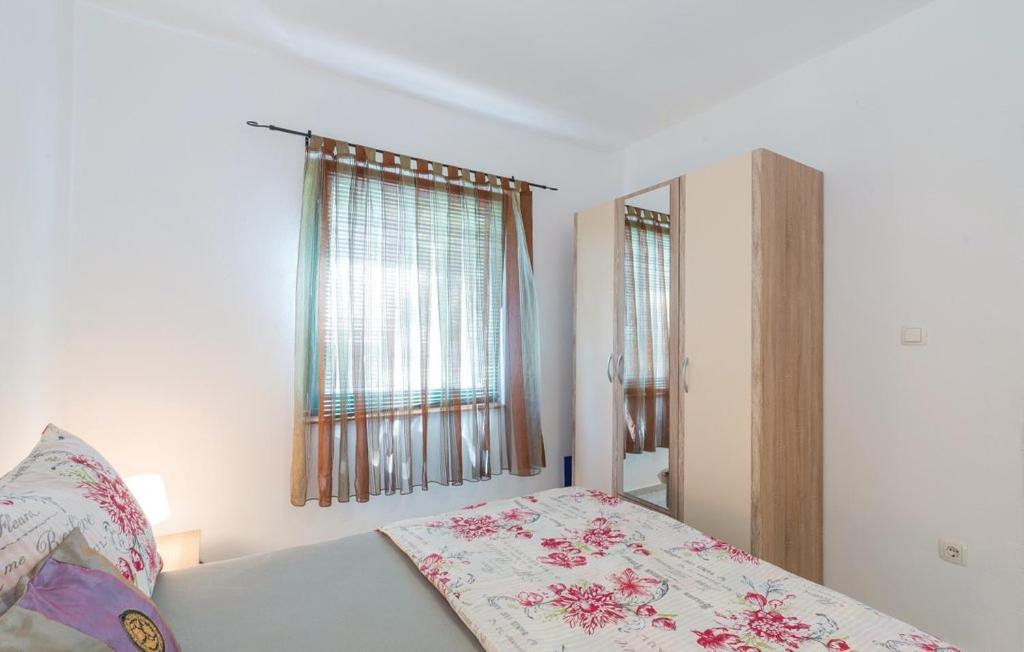 Holiday Home Lucija Sveti Filip i Jakov Bagian luar foto